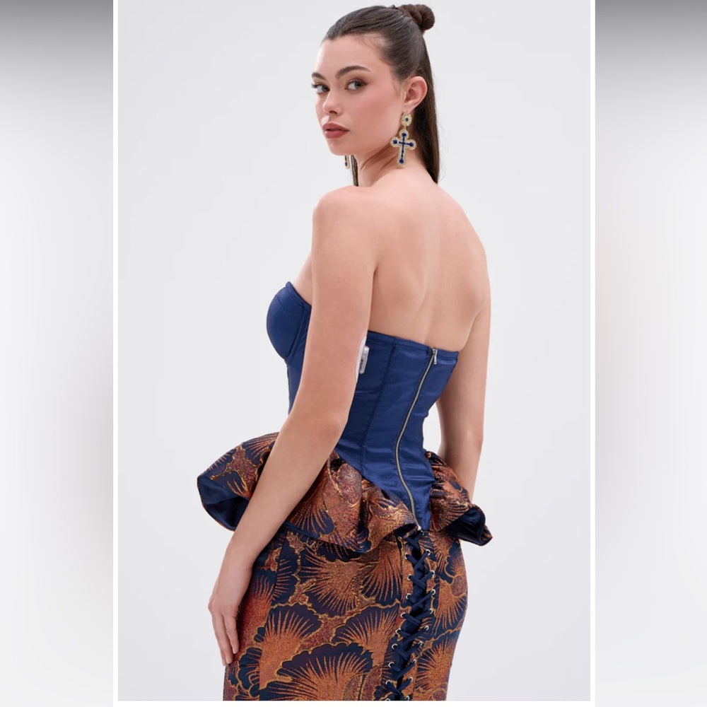 AKIRA Lady Lux Brocade Corset Top & Bubble Hem Midi Skirt Set - Picture 7 of 14